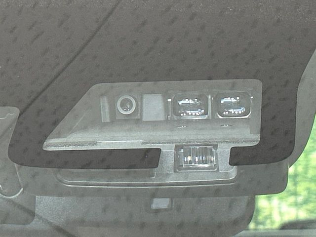 �y�v���N���b�V���Z�[�t�e�B�z�O���̎ԗ��������m���A�Փ˂������Ȏ��͌x��Œ��ӂ𑣂��A�u���[�L�𓥂ޗ͂��T�|�[�g�B�u���[�L�𓥂߂Ȃ������ꍇ�͏Փ˔�Q�y���u���[�L���쓮�A�Փˉ�����T�|�[�g���܂��B