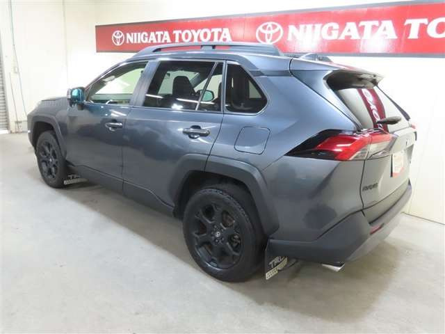 RAV42.0 アドベンチャー オフロードパッケージ 4WD