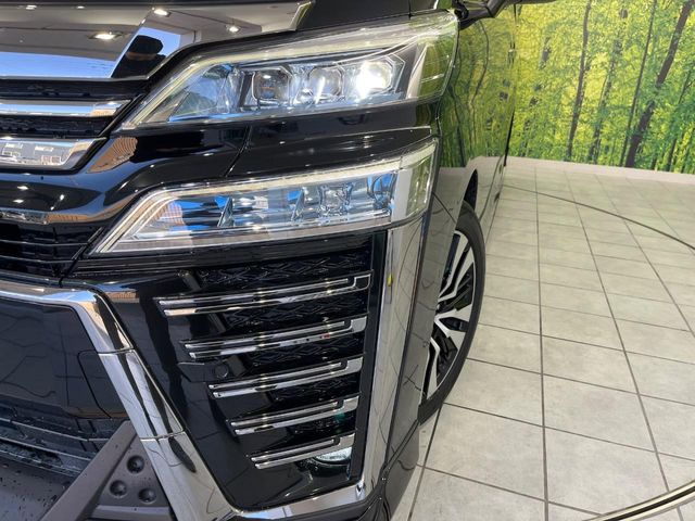 �yLED�w�b�h���C�g�z���V����ԑ��s�����ǍD�Ȏ��E���m�ۂ����S���ĉ^�]�ł��鍂�P�xLED�w�b�h���C�g�𑕔�!�_�����x�������A����d�͂��}�����Ă��܂��B