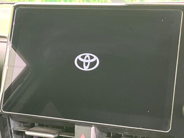 �y10.5�C���` �f�B�X�v���C�I�[�f�B�I�z���ʂ̃f�B�X�v���C��AppleCarPlay��AndroidAuto�����p�\�B�傫�ȉ�ʂŃX�}�z�i�r�A�v���������p���������܂���