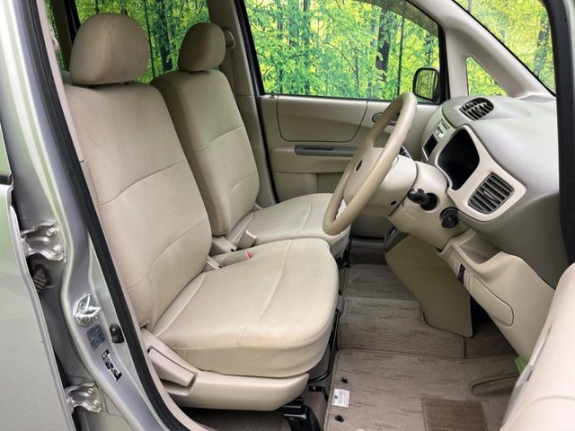 �^�]�ȃV�[�g���͎g�p�������Ȃ��A�ǍD�ȏ�ԂƂȂ��Ă��܂��B���J�Ɏg���Ă������Ƃ��悭�킩��܂��ˁB