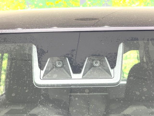 �y�X�}�[�g�A�V�X�g�z���s���ɑO���̎ԗ�����F�����A�Փ˂������Ȏ��͌x��ƃu���[�L�ŏՓˉ���Ɣ�Q�y�����A�V�X�g�B�����S�Ƀh���C�u�����y���݂��������܂��B