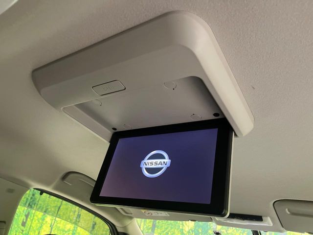 セレナ2.0 ハイウェイスター Vセレクション