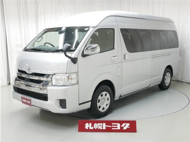 ハイエース2.7 グランドキャビン 4WD