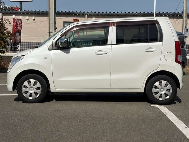 �X�܏Z�� ����s���1-1-31 TEL092-558-5957 �u�T�Ηj���A���T���j���͒�x���ƂȂ�܂��B ���C�y�ɂ��A���������܂�!