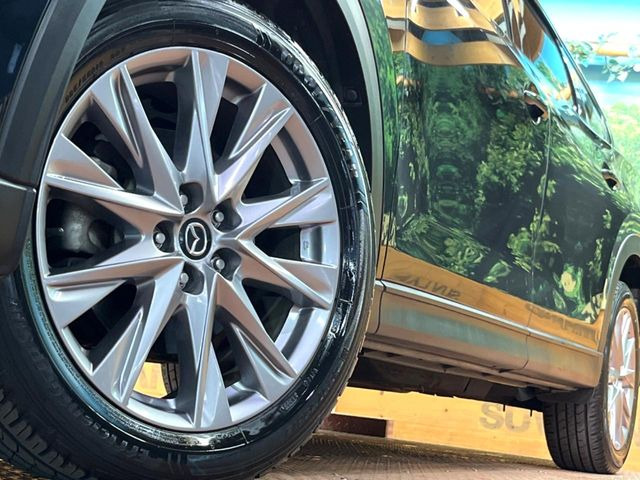 �y����19�C���`�A���~�z�C�[���z�O�ςɃ}�b�`���������A���~�z�C�[���𑕒����Ă���܂��B�e��ЊO�A���~�z�C�[����A�X�^�b�h���X�^�C�����戵�����Ă���܂��B���񂲑��k����������