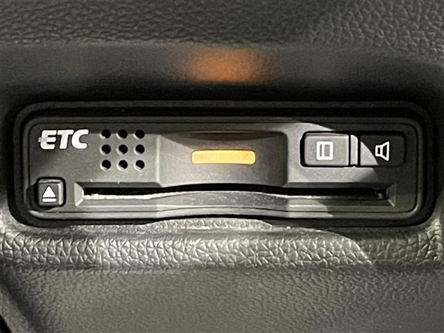 フィット1.5 ハイブリッド Fパッケージ