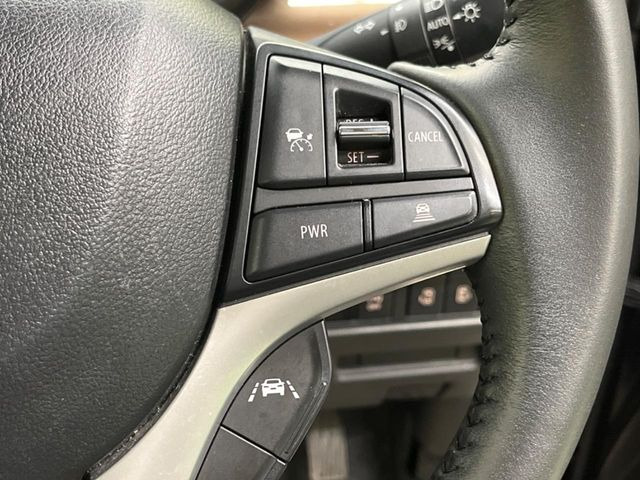 �y�X�Y�L �Z�[�t�e�B�T�|�[�g�z���s���ɑO���̎ԗ�����F�����A�Փ˂������Ȏ��͌x��ƃu���[�L�ŏՓˉ���Ɣ�Q�y�����A�V�X�g�B�����S�Ƀh���C�u�����y���݂��������܂��B