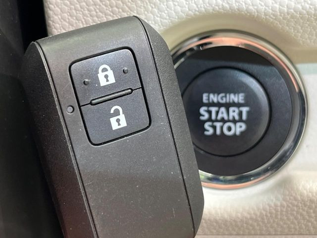 �y�L�[���X�X�^�[�g�V�X�e���z�J�o����|�P�b�g�ɓ��ꂽ�܂܂ł��h�A�̎{���E�������\�ȃX�}�[�g�L�[�𑕔��B�G���W���̃I���E�I�t�����J�M�����o���K�v����������Ƃ��Ă��֗��ł���