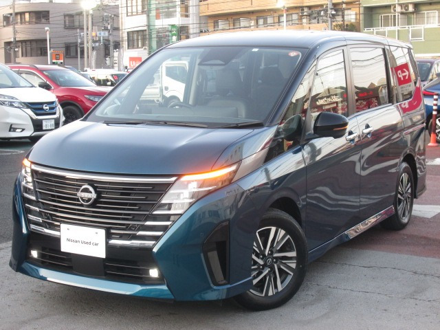 セレナ1.4 e-POWER ルキシオン