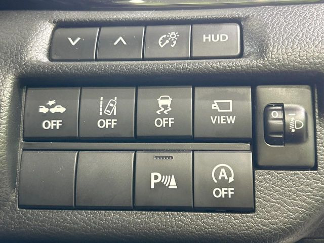 【スズキ セーフティサポート】走行中に前方の車両等を認識し、衝突しそうな時は警報とブレーキで衝突回避と被害軽減をアシスト。より安全にドライブをお楽しみいただけます。