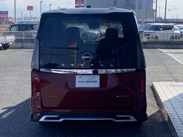 セレナ1.4 e-POWER ルキシオン