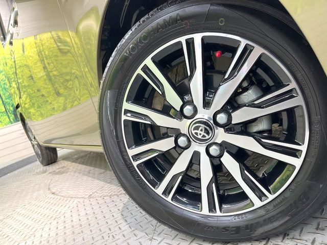 �y�����A���~�z�C�[���z�O�ςɃ}�b�`���������A���~�z�C�[���𑕒����Ă���܂��B�e��ЊO�A���~�z�C�[����A�X�^�b�h���X�^�C�����戵�����Ă���܂��B���񂲑��k����������