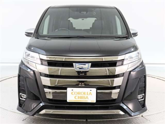 ノア1.8 ハイブリッド Si W×B II