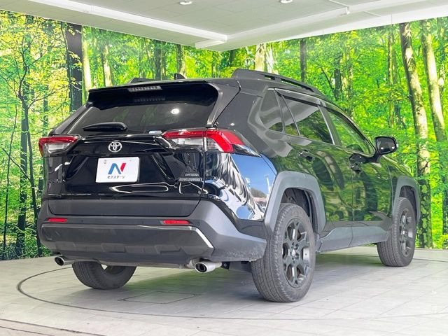 ☆全国のネクステージからお取り寄せが可能※!遠方の店舗に展示してあるクルマが気になる場合も、最寄りの店舗でご覧いただくことが可能です!是非私たちに要望をお聞かせください!※別途費用