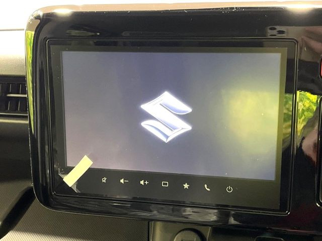 �y���[�J�[����9�C���`�i�r�z�C���e���A�ɗn�����ރX�^�C���b�V���ȁu��p�݌v�v���[�J�[�i�r�𑕔��􎋔F���⑀�쐫�ȂǊ�{���\�ɂ��D��A���㎿�ȃJ�[���C�t�����y���݂��������܂��B