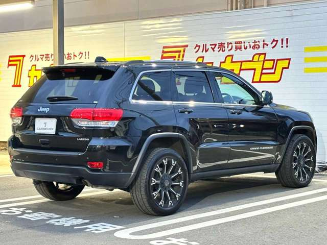 グランドチェロキーラレード 4WD