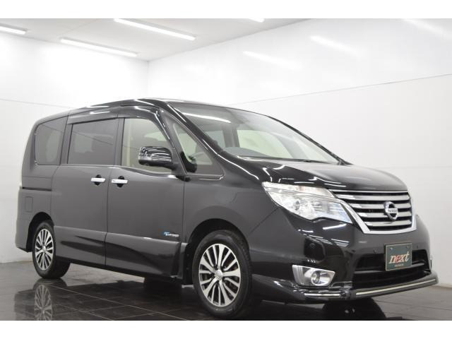 セレナ2.0 ハイウェイスター S-HYBRID