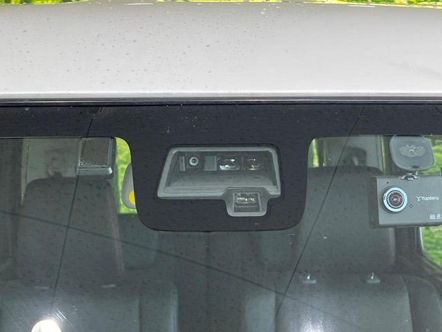 �y�X�Y�L �Z�[�t�e�B�T�|�[�g�z���s���ɑO���̎ԗ�����F�����A�Փ˂������Ȏ��͌x��ƃu���[�L�ŏՓˉ���Ɣ�Q�y�����A�V�X�g�B�����S�Ƀh���C�u�����y���݂��������܂��B