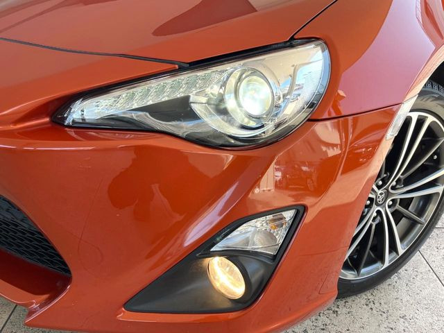 �yHID�w�b�h���C�g�z���ɖ��邭�O�����Ƃ炵�Ă����̂ŁA���V����Ԃ̑��s�������E�ǍD�ň��S���Ă���肢�������܂��B