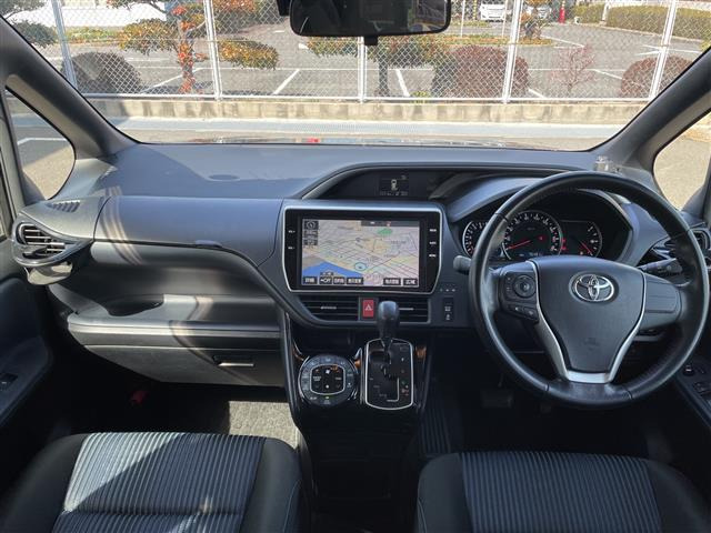 ヴォクシー2.0 ZS 煌II