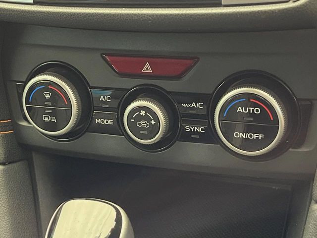 �y���E�Ɨ��^�t���I�[�g�G�A�R���z�^�]�ȂƏ���Ȃł��ꂼ�ꂨ�D�݂̉��x�ɐݒ�\�B����҂ɂ��z�������A���K�ȋ󒲂����͂��v���܂��B