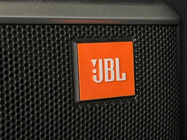 【JBLサウンドシステム付き純正ナビ】充実のナビ機能はもちろん、高度なチューニング能力が搭載されており、高音質な音楽をお楽しみいただけます♪