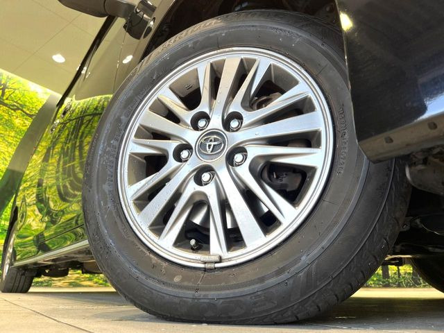 �y����15�C���`�A���~�z�C�[���z�O�ςɃ}�b�`���������A���~�z�C�[���𑕒����Ă���܂��B�e��ЊO�A���~�z�C�[����A�X�^�b�h���X�^�C�����戵�����Ă���܂��B���񂲑��k����������