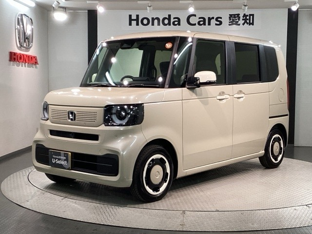 N-BOXファッションスタイル モノトーン