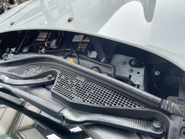 �����X�ł́A�e���[�J�[�̐�p�f�f�e�X�^�[�𓱓��B���Ǝ��i�����e�N�j�J���X�^�b�t���풓���Ă���܂��̂ŁA������̍ۂɂ����S���Ă����p���������܂��B