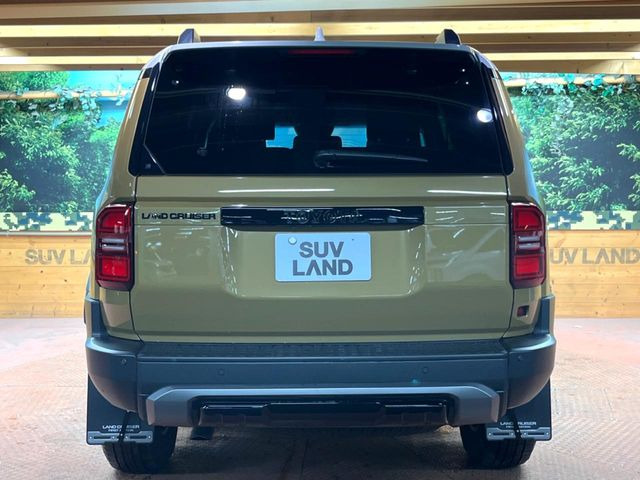 安心の最長10年・走行無制限保証(有償)をご用意。保証内容も充実はもちろん、無料点検&オイル交換や、年中無休の全国・24時間ロードサービスも付帯されておりますのでご安心下さい。