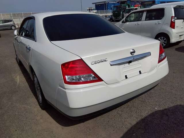 セドリック2.5 250L ナビエディション 70th-II