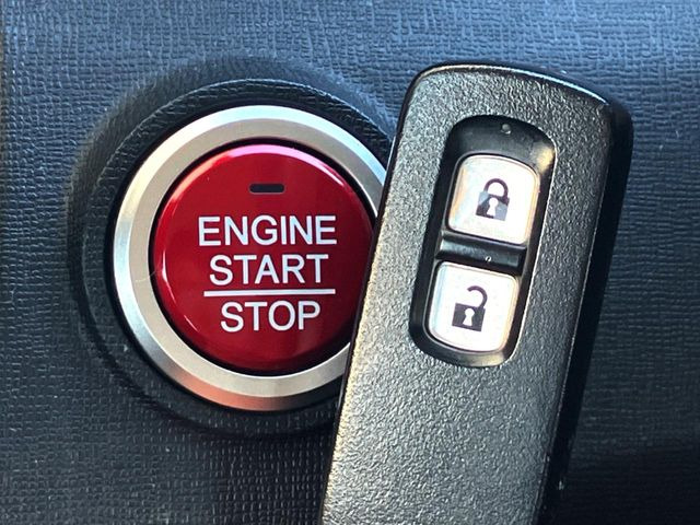 ���y�X�}�[�g�L�[&�X�^�[�g�V�X�e���z�g�т����X�}�[�g�L�[�����o�����ƂȂ��A�h�A�̎{���E�������\�ŁA�����v�b�V���ŃG���W�����X�^�[�g!!