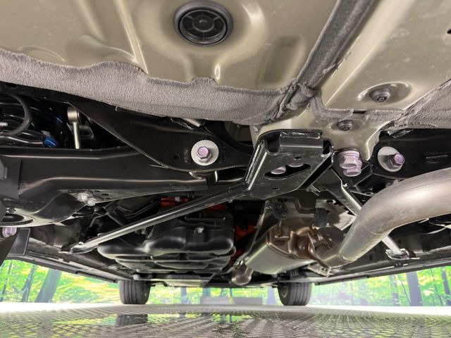 下回りがきれいなうちに、防錆加工の施工がオススメ。降雪地域はもちろん、沿岸部にお住いの方や、趣味でマリン・ウィンタースポーツをされる方にご好評いただいております。