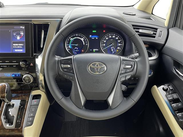 アルファードハイブリッド