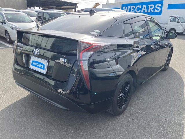 プリウス1.8 S セーフティ プラス