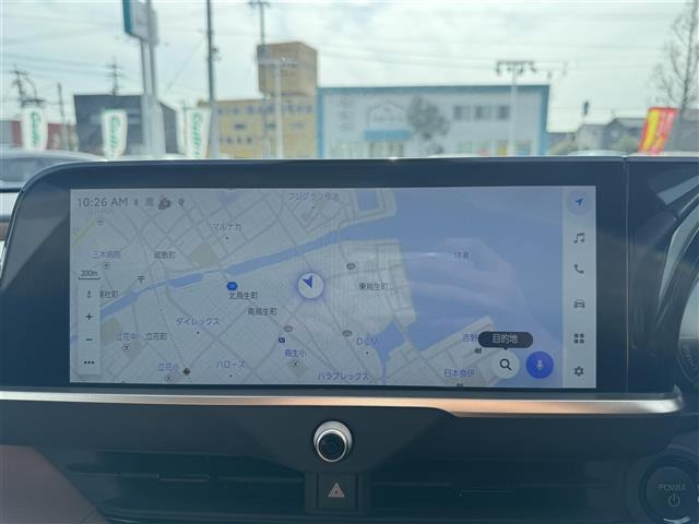 クラウンスポーツ2.5 Z E-Four 4WD