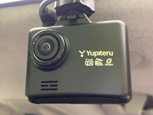 �y�h���C�u���R�[�_�[�z�h���C�u���R�[�_�[����!���s���͂������A������^�]�⎖�̂ɑ��������ہA�f���ŋL�^���A����̃��X�N�ɔ����܂��B���L�^�pSD�J�[�h�͂��q�l�����g�ł��������������K�v������܂��B