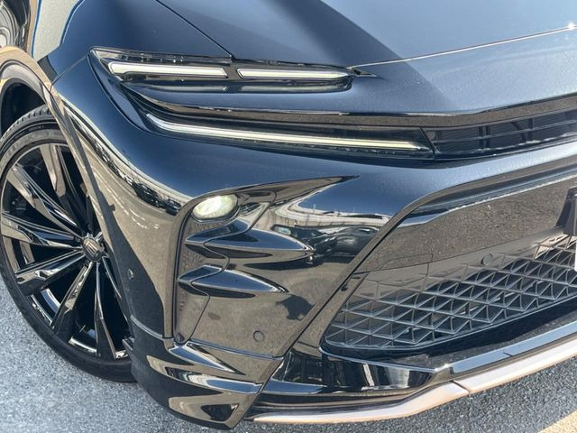 �yLED�w�b�h���C�g�z���V����ԑ��s�����ǍD�Ȏ��E���m�ۂ����S���ĉ^�]�ł��鍂�P�xLED�w�b�h���C�g�𑕔�!�_�����x�������A����d�͂��}�����Ă��܂��B