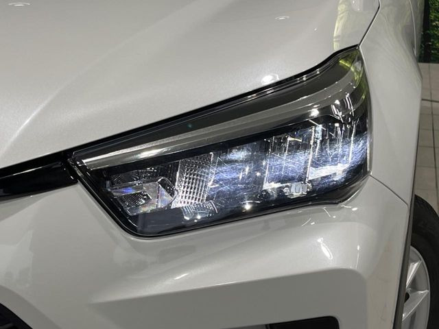 �yLED�w�b�h���C�g�z���V����ԑ��s�����ǍD�Ȏ��E���m�ۂ����S���ĉ^�]�ł��鍂�P�xLED�w�b�h���C�g�𑕔�!�_�����x�������A����d�͂��}�����Ă��܂��B