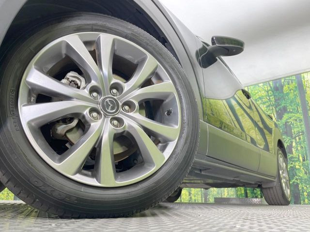 �y�����A���~�z�C�[���z�O�ςɃ}�b�`���������A���~�z�C�[���𑕒����Ă���܂��B�e��ЊO�A���~�z�C�[����A�X�^�b�h���X�^�C�����戵�����Ă���܂��B���񂲑��k����������