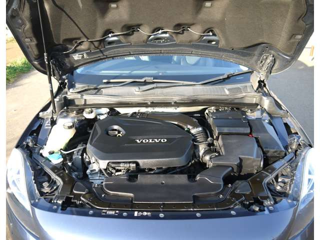 �G���W����1600cc+�^�[�{�A������DCT�̑g�ݍ��킹�ł��B�ꌾ�Ō����΃u���{�[�A�{����1600cc�Ȃ�?�Ƌ^���Ă��܂��قǂ̑��s���\�Ȃ�ł��B����̓t�@��������̂��[���ł�