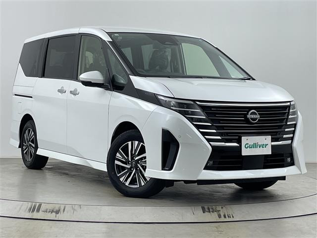 セレナ1.4 e-POWER ハイウェイスターV