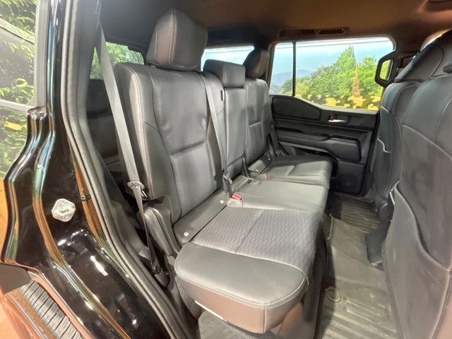 �L�X�Ƃ���2��ڃV�[�g�͋��Z���������A���S�n�����K!�F�B��Ƒ��Ƃ̂��o�����ɂ҂�����ł��B�x�r�[�V�[�g��`���C���h�V�[�g�g�p�������K�ɂ��߂�������������\���ȋ�Ԃ��m�ۂ��Ă��܂��B