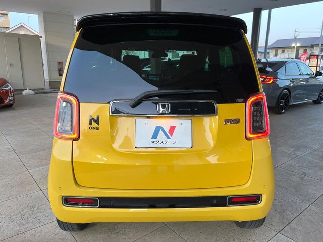 安心の最長10年・走行無制限保証(有償)をご用意。保証内容も充実はもちろん、無料点検&オイル交換や、年中無休の全国・24時間ロードサービスも付帯されておりますのでご安心下さい。