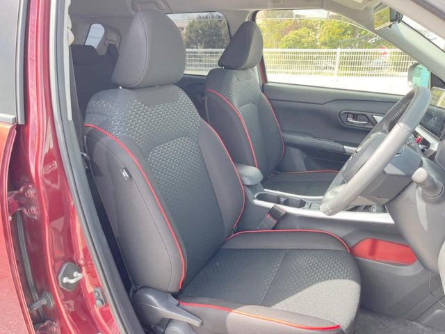 �^�]�ȃV�[�g���͎g�p�������Ȃ��A�ǍD�ȏ�ԂƂȂ��Ă��܂��B���J�Ɏg���Ă������Ƃ��悭�킩��܂��ˁB