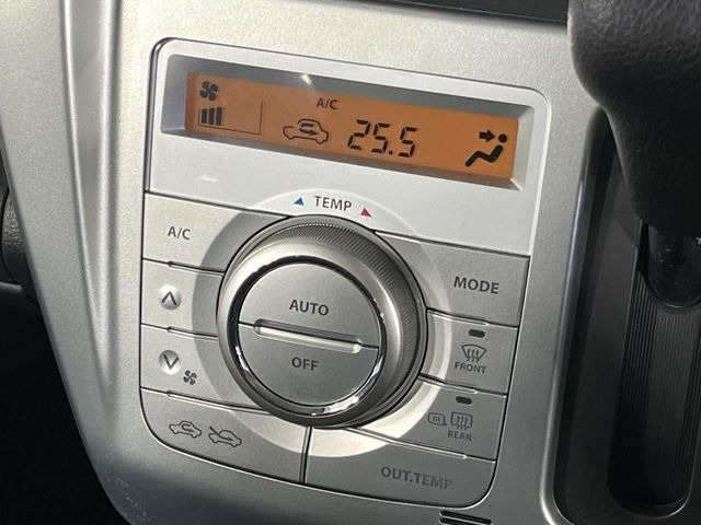 �y�L�[���X�X�^�[�g�V�X�e���z�J�o����|�P�b�g�ɓ��ꂽ�܂܂ł��h�A�̎{���E�������\�ȃX�}�[�g�L�[�𑕔��B�G���W���̃I���E�I�t�����J�M�����o���K�v����������Ƃ��Ă��֗��ł���