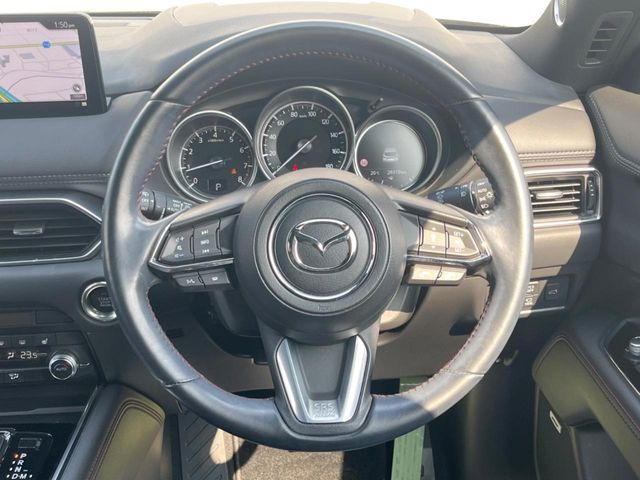 �y�����v�����X�e�A�����O�z�㎿�Ȋv���g�p���邱�ƂŁA��ɂ����������݂ƂĂ��^�]���₷���n���h���ł���