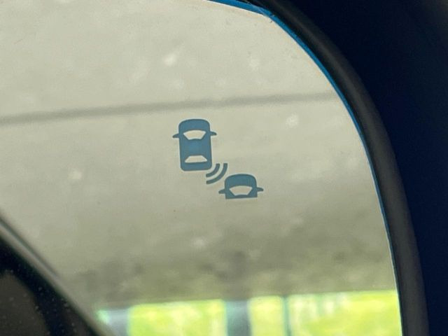 �y������p���m�z���s���A�h�A�~���[�̎��p�ɂȂ�₷���ӏ��Ɍ㑱�Ԃ��ڋ߂���ƃT�C�h�~���[�t�߂Ɍx����\���A�h���C�o�[�ɒ��ӊ��N�����Ă���܂��B