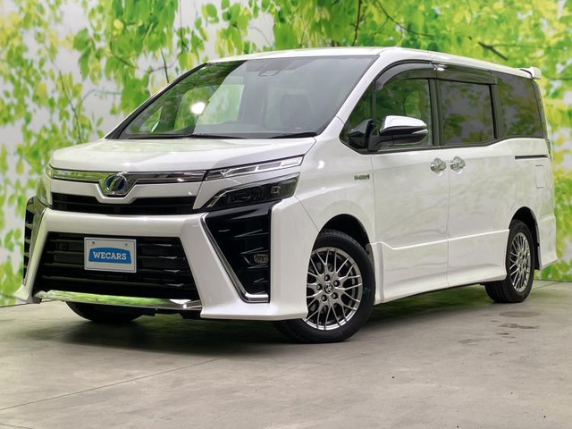 ヴォクシー1.8 ハイブリッド ZS 煌II